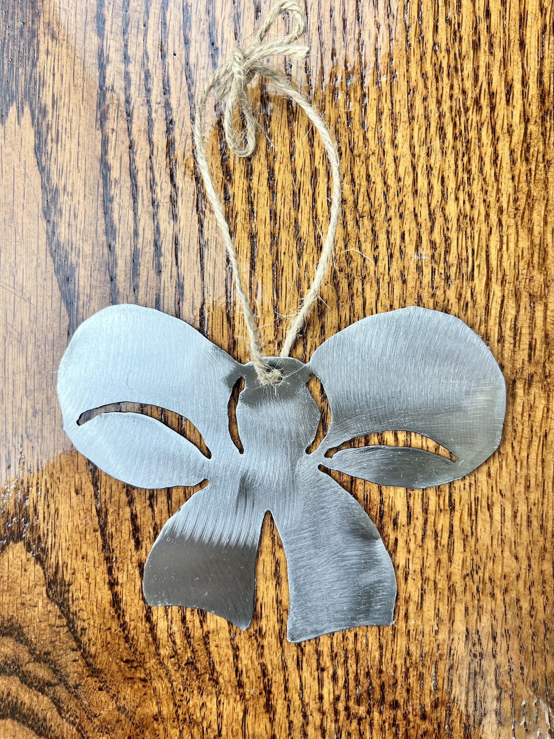 Bow Ornament - Image 3